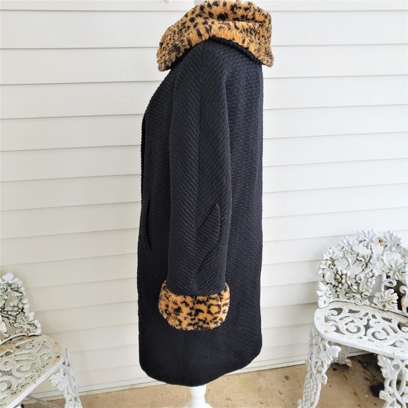 Vintage Union Made 50s/60s Black Silk Lined Wool Coat Faux Leopard collar / cuff - Picture 2 of 13